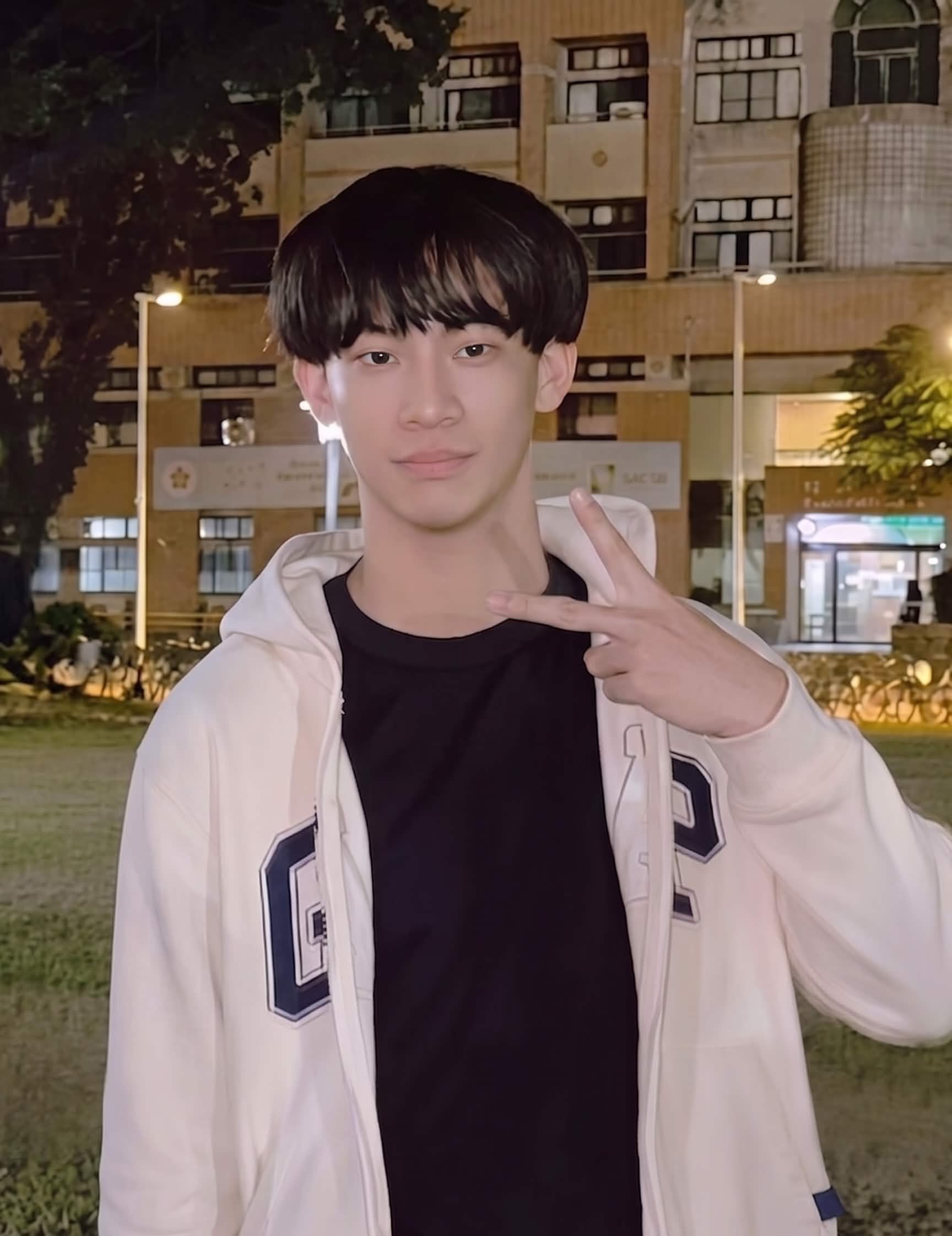 李子杰